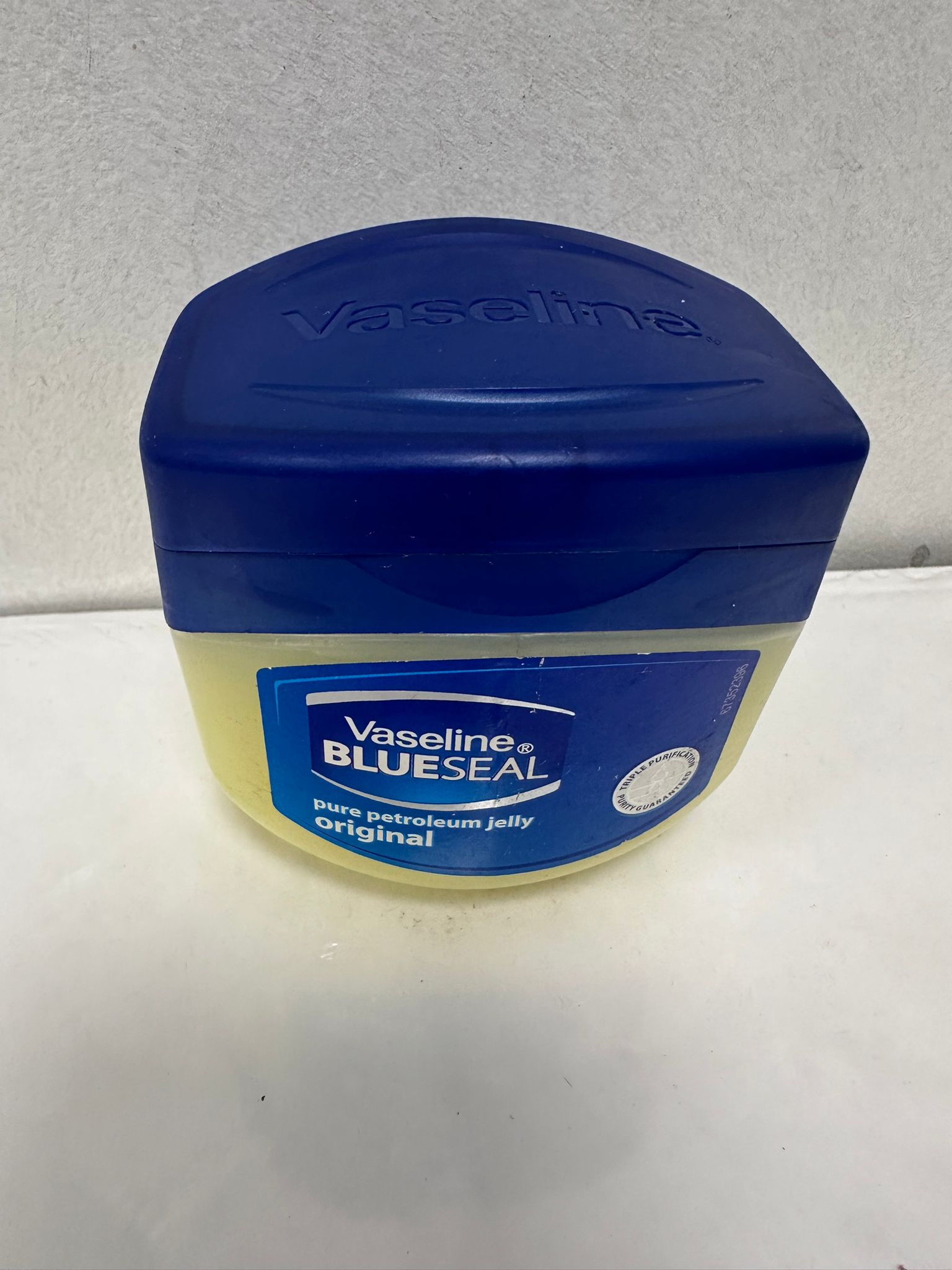 Vaseline Blue Seal